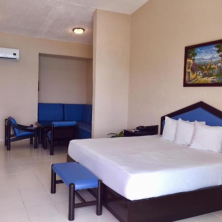 Solymar Hotel All Inclusive Канкун Екстериор снимка